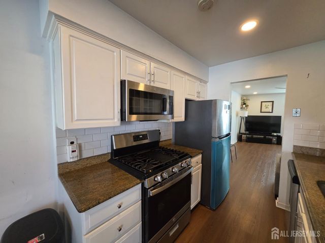 11-Q Quincy Circle, South Brunswick, NJ 08810
