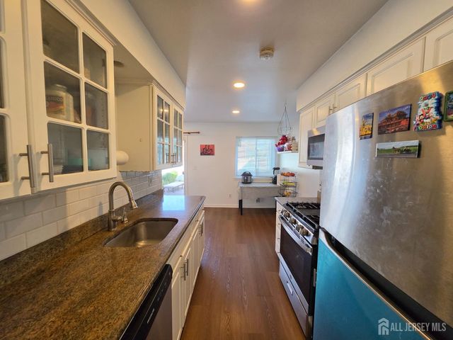 11-Q Quincy Circle, South Brunswick, NJ 08810