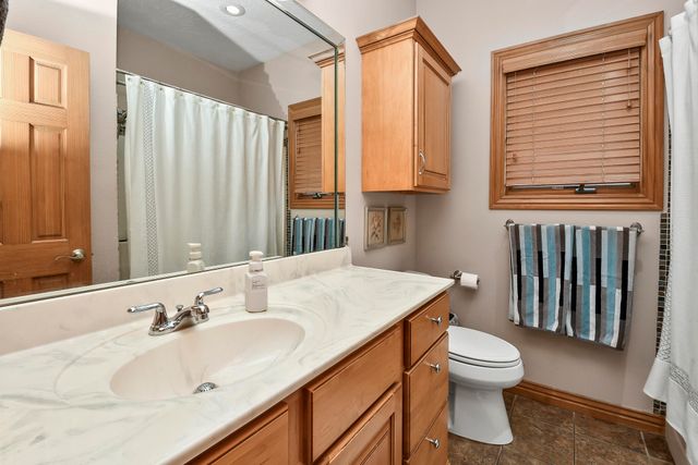 3832 W Wilderness Street, Springfield, MO 65807