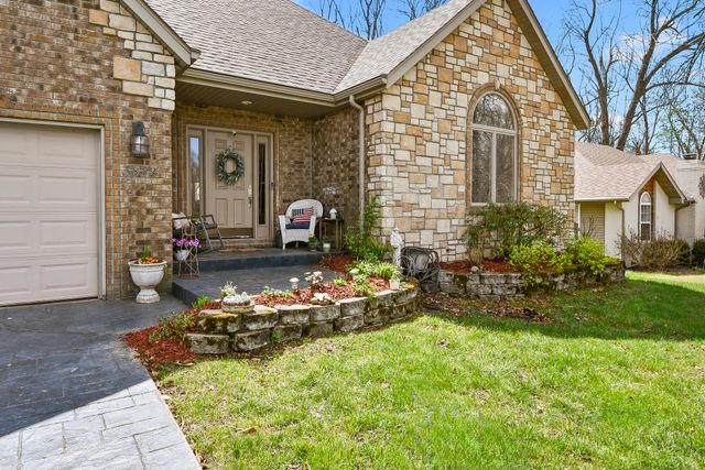 3832 W Wilderness Street, Springfield, MO 65807