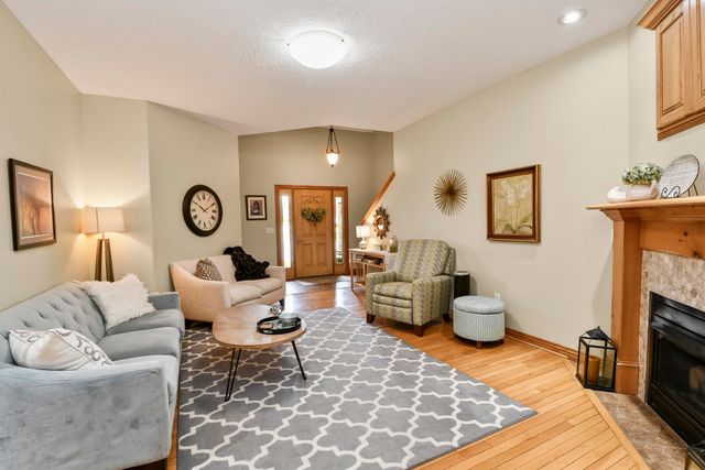 3832 W Wilderness Street, Springfield, MO 65807