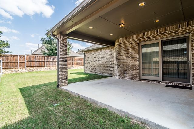 852 Sweet Iron Road, Frisco, TX 75036