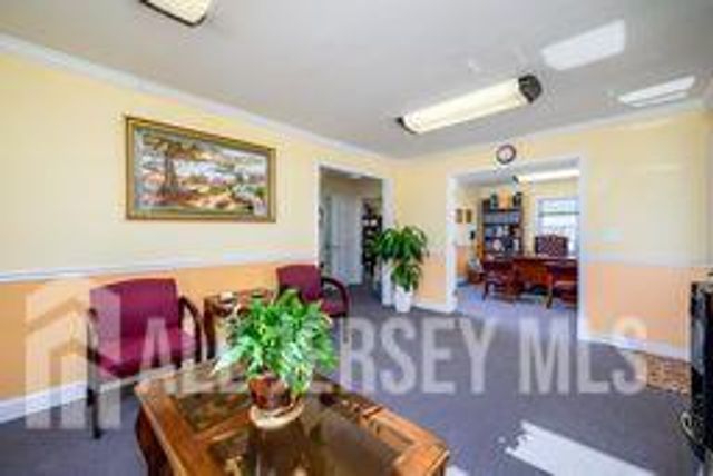 279 Amboy Avenue, Woodbridge Proper, NJ 07095