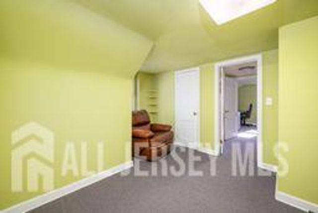 279 Amboy Avenue, Woodbridge Proper, NJ 07095