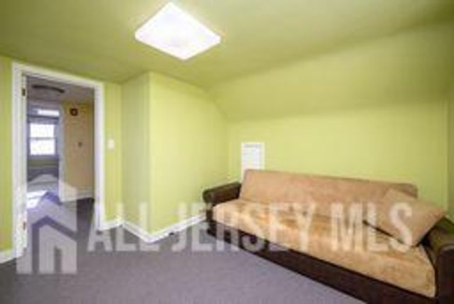 279 Amboy Avenue, Woodbridge Proper, NJ 07095