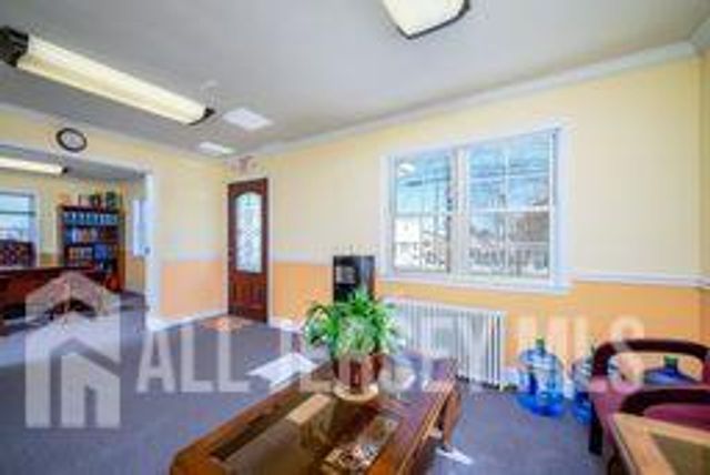 279 Amboy Avenue, Woodbridge Proper, NJ 07095