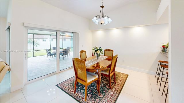 18521 SW 128th Ave, Miami, FL 33177