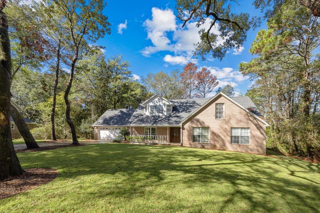 305 W Windward Cove, Niceville, FL 32578