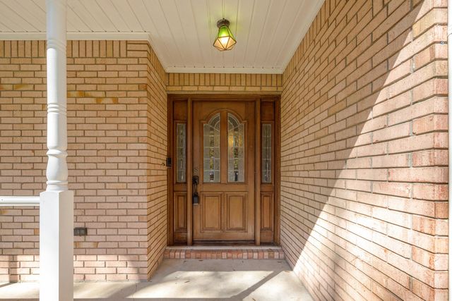 305 W Windward Cove, Niceville, FL 32578