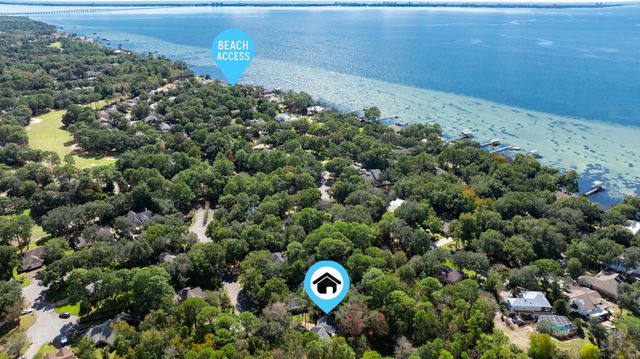 305 W Windward Cove, Niceville, FL 32578