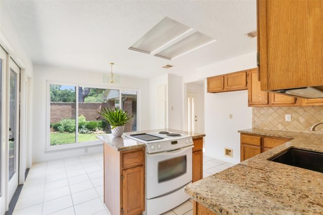 3419 Valley Gardens Drive, Kingwood, TX 77345