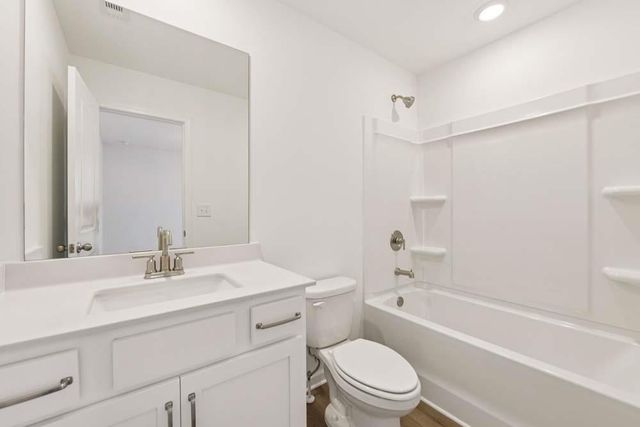 5452 Hargrove Way, Flowery Branch, GA 30542