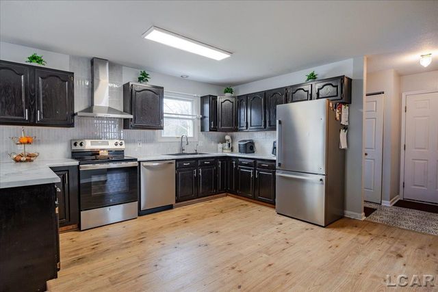 2860 Dawn Drive, Adrian Twp, MI 49221