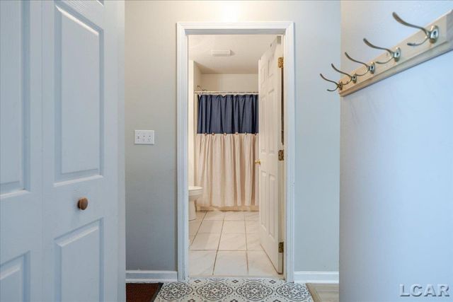 2860 Dawn Drive, Adrian Twp, MI 49221