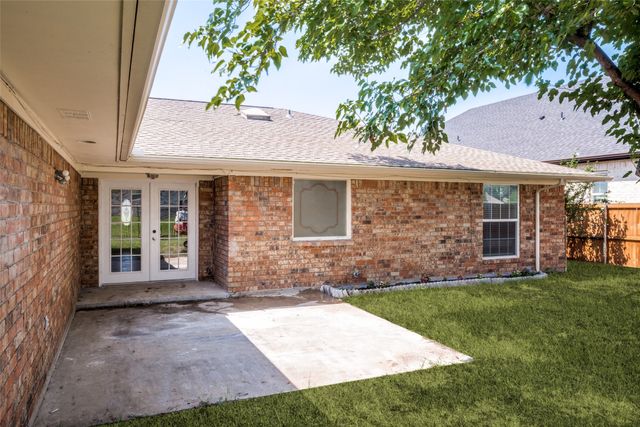 6355 Starnes Road, Watauga, TX 76148