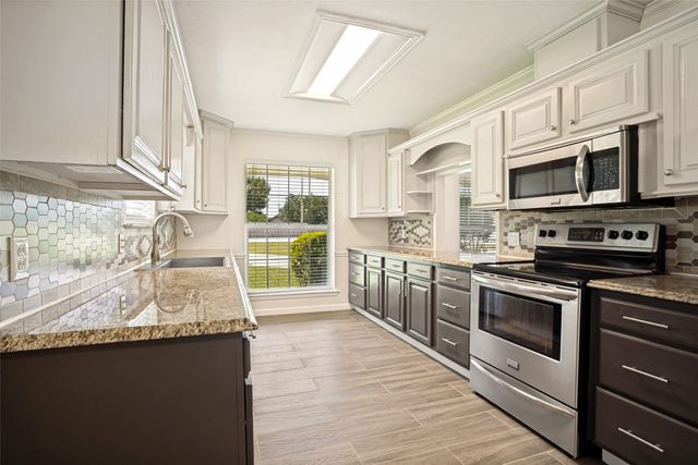6355 Starnes Road, Watauga, TX 76148