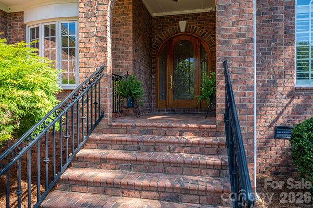 110 Elizabeth Court, Mount Holly, NC 28120