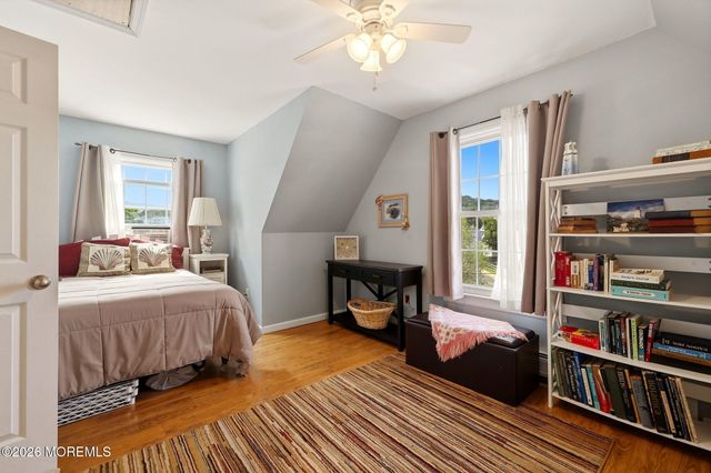 25 Jackson Street, Highlands, NJ 07732