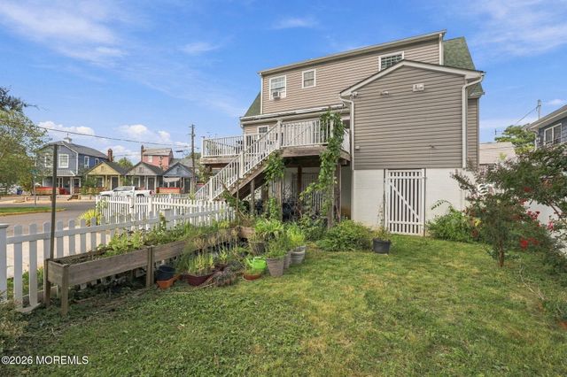 25 Jackson Street, Highlands, NJ 07732