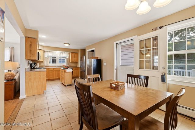 25 Jackson Street, Highlands, NJ 07732