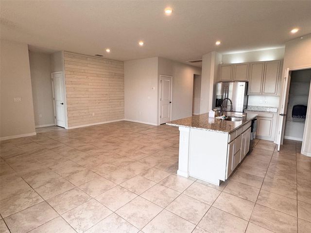 18217 FALLING PINE NEEDLE LANE, Land O Lakes, FL 34638