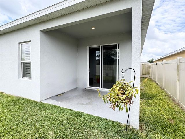 18217 FALLING PINE NEEDLE LANE, Land O Lakes, FL 34638