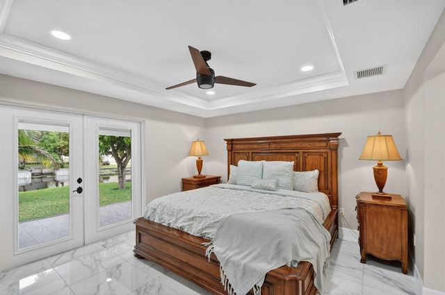 2277 Summit Boulevard, West Palm Beach, FL 33406