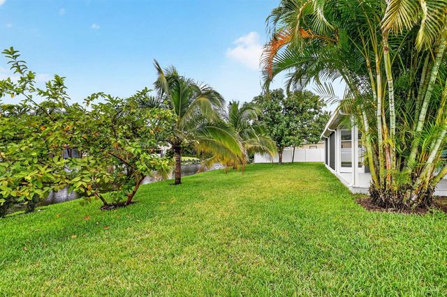 2277 Summit Boulevard, West Palm Beach, FL 33406