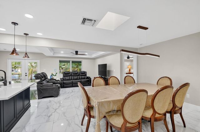 2277 Summit Boulevard, West Palm Beach, FL 33406