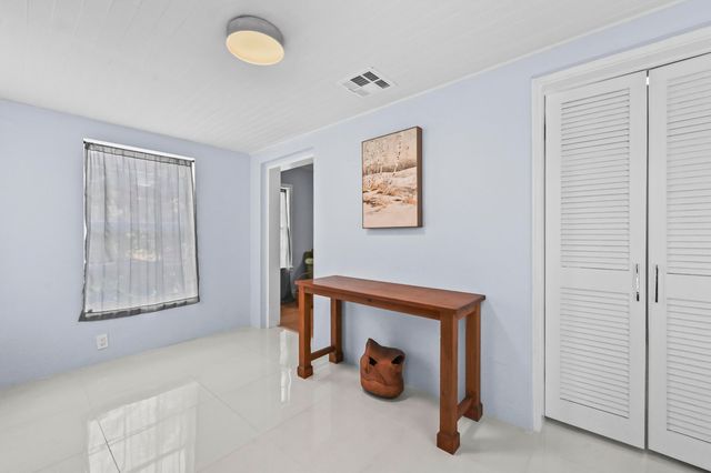 604 Ardmore Road, West Palm Beach, FL 33401