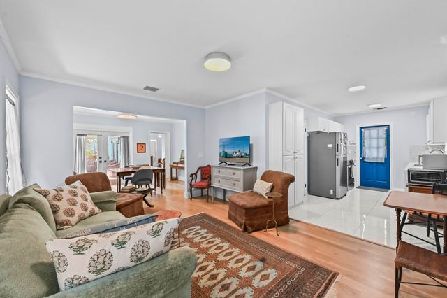 604 Ardmore Road, West Palm Beach, FL 33401