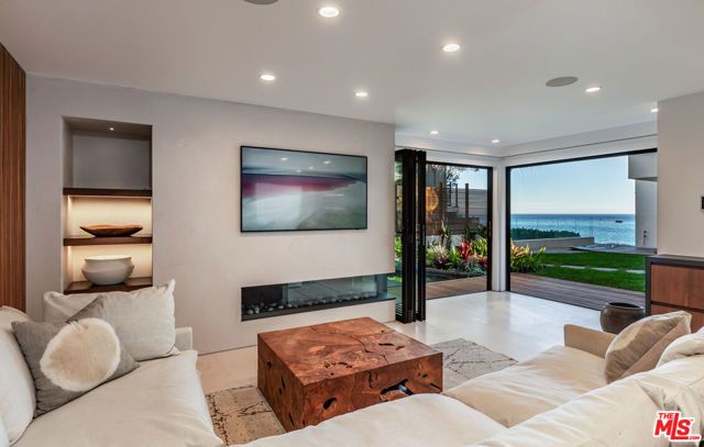 27308 Pacific Coast Highway, Malibu, CA 90265