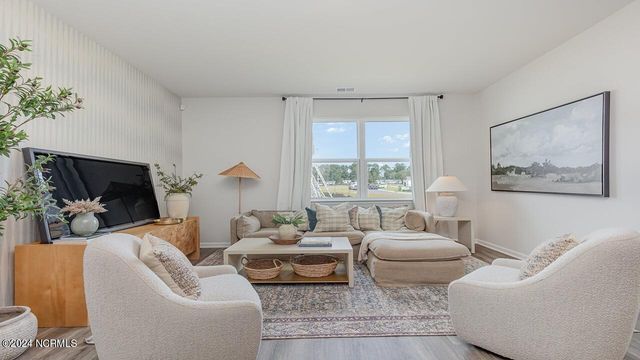 990 Stanbury Bluff Road SW, Supply, NC 28462