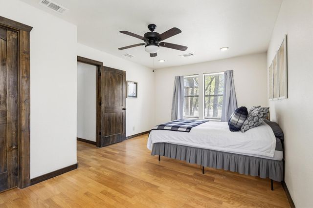 181 Jennettes Road, Denison, TX 75020