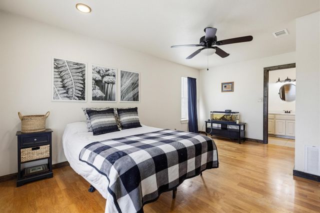 181 Jennettes Road, Denison, TX 75020