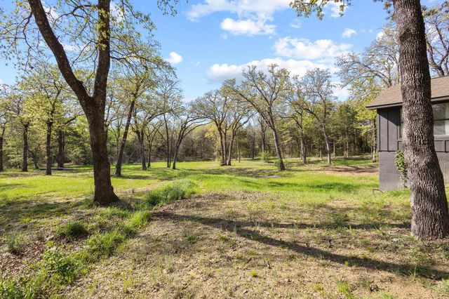 181 Jennettes Road, Denison, TX 75020