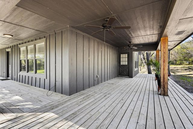 181 Jennettes Road, Denison, TX 75020