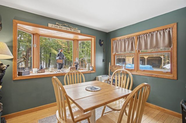 1136 Penacook Road, Hopkinton, NH 03229