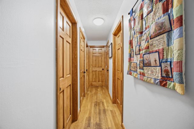 1136 Penacook Road, Hopkinton, NH 03229