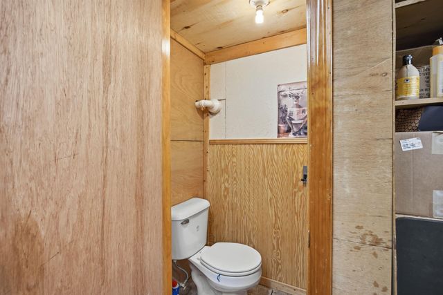 1136 Penacook Road, Hopkinton, NH 03229