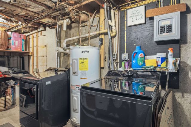 1136 Penacook Road, Hopkinton, NH 03229