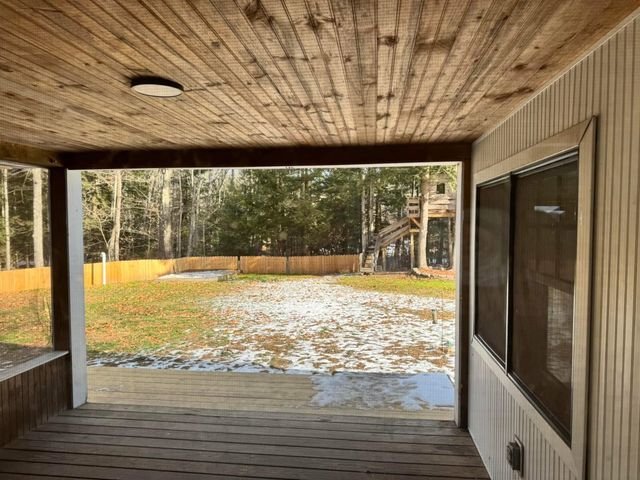 1136 Penacook Road, Hopkinton, NH 03229