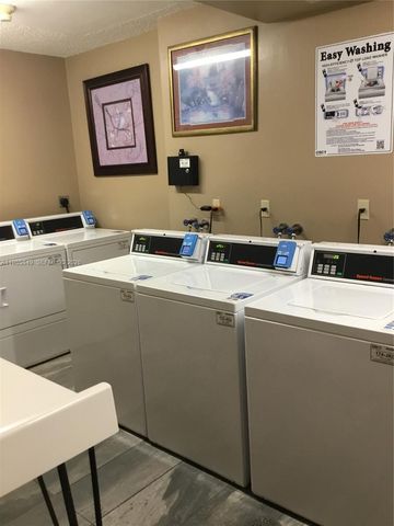 2424 SE 17th Cswy 111B, Fort Lauderdale, FL 33316