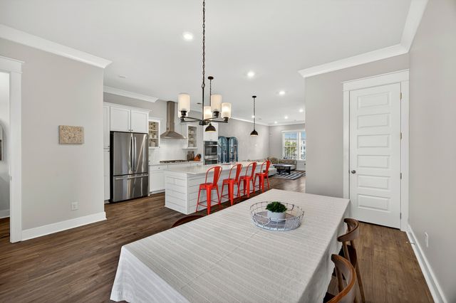 802 Kings Oak Court 4, Charleston, SC 29492