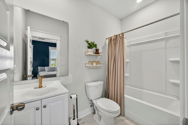802 Kings Oak Court 4, Charleston, SC 29492