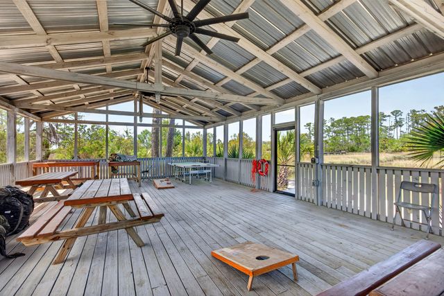 802 Kings Oak Court 4, Charleston, SC 29492