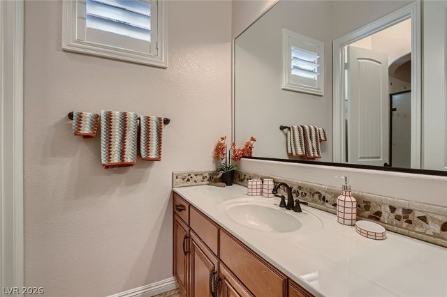 1041 Baronet Drive, Las Vegas, NV 89138