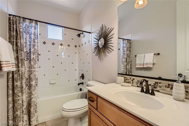 1041 Baronet Drive, Las Vegas, NV 89138