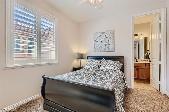 1041 Baronet Drive, Las Vegas, NV 89138