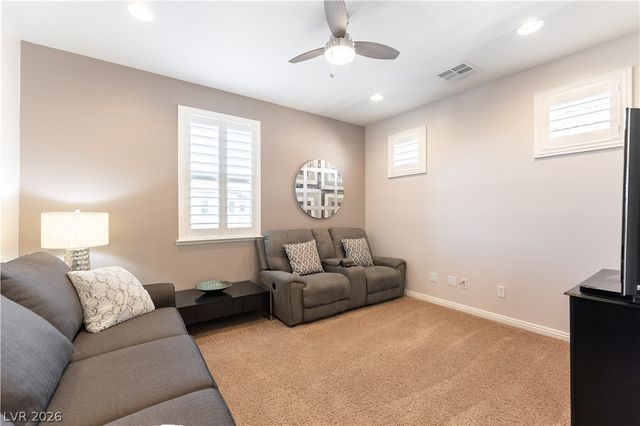 1041 Baronet Drive, Las Vegas, NV 89138